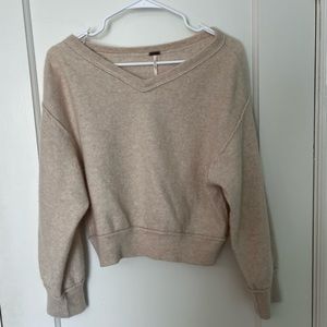 FREE PEOPLE SWEATER